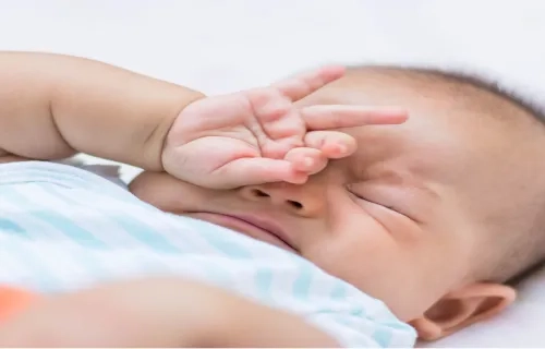 Conjunctivitis in children Thumb